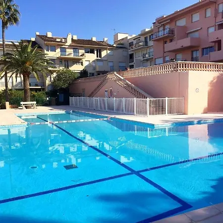 Sunset-apartment St-tropez-swimming Pool-parking Apartment